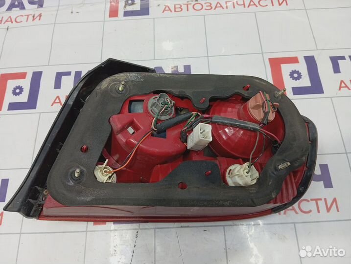 Фонарь задний левый Hyundai Sonata (EF) 92401-3D050