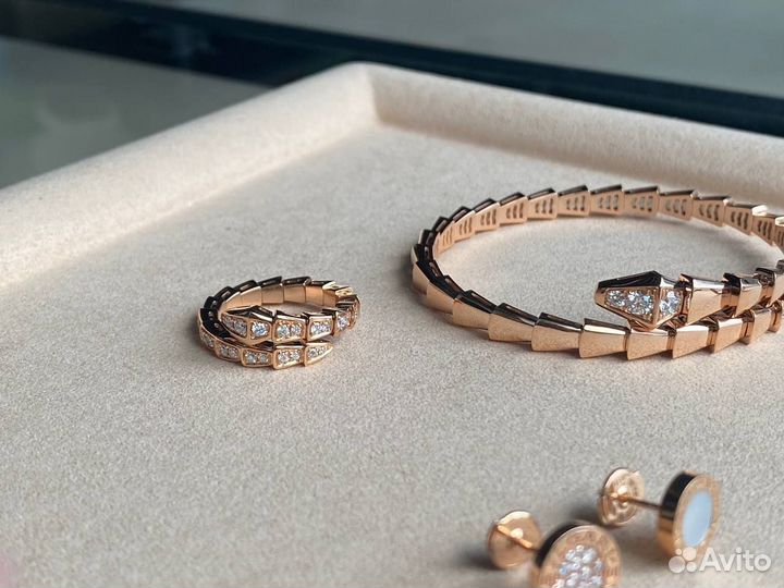 Браслет bvlgari