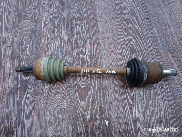 Полуось передняя левая для VAZ 2111
