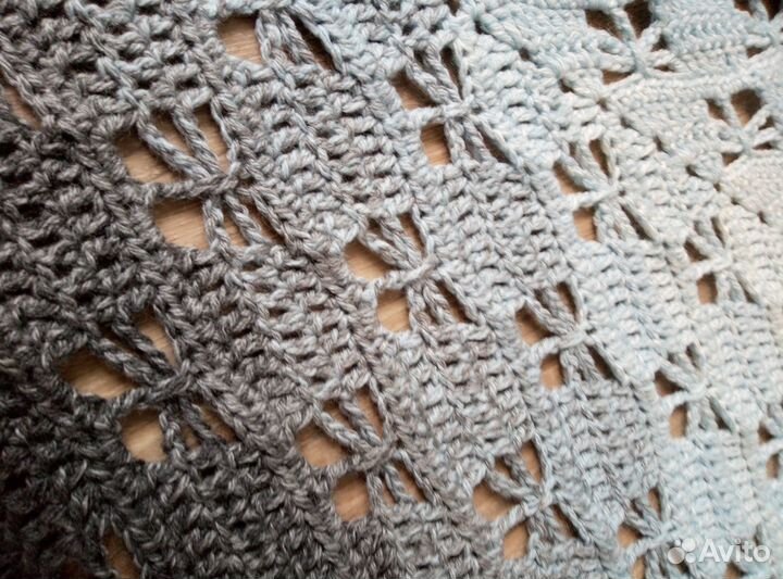 Шаль-бактус.Ручная работа