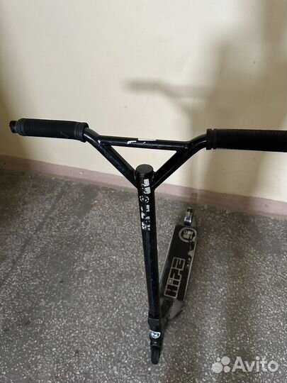 Трюковой самокат