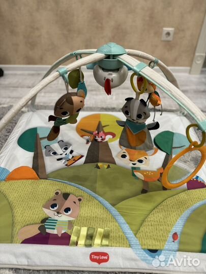 Развивающий коврик tiny love сказочный лес