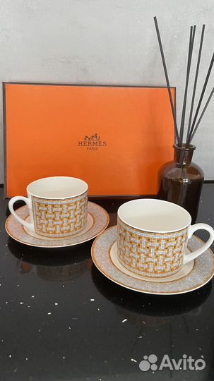 Чашка с блюдцем hermes золото