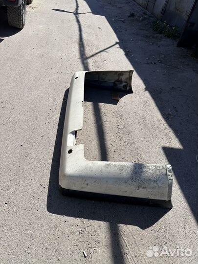 Задний бампер audi 200 5000