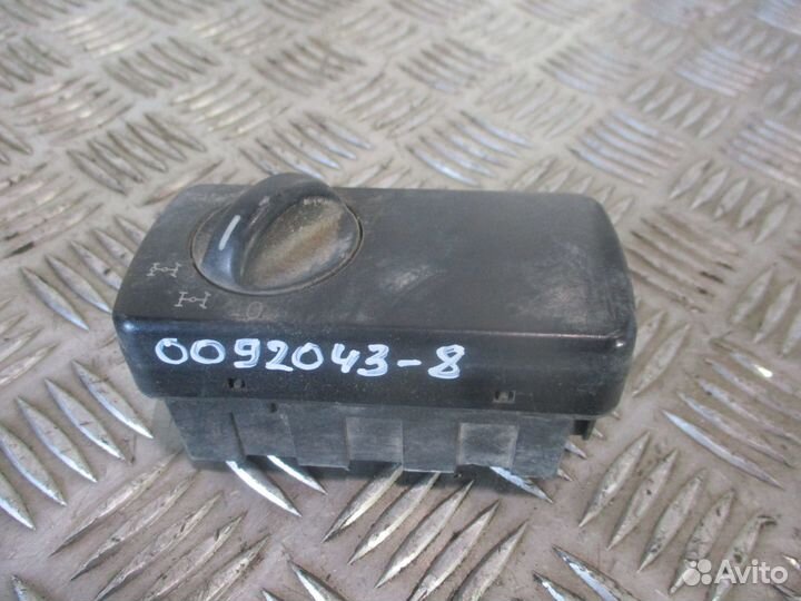 Переключатель блокировки дифференциала Mercedes-Be