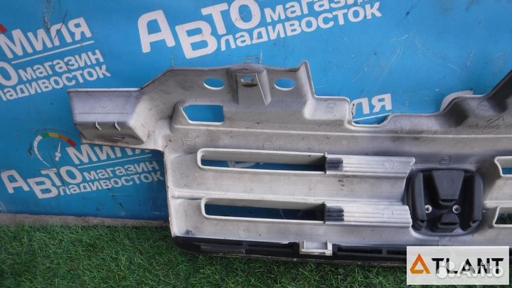 Решетка радиатора honda capa