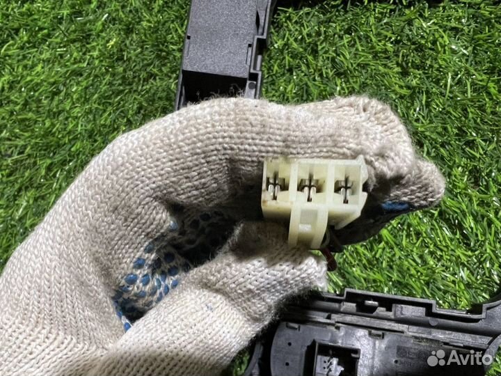 Декоративная накладка Volkswagen Touareg