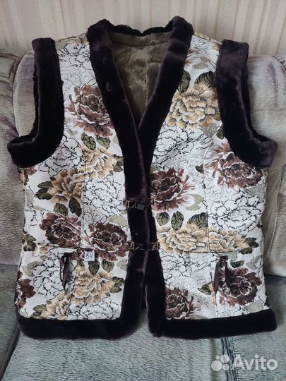 Жилетка меховая женская 52 54