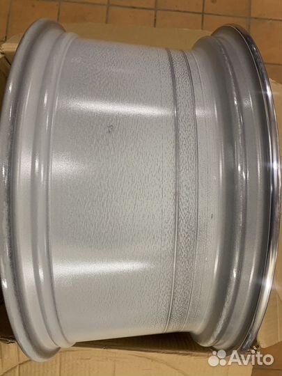 Новый диск R21 AMG X290 передний