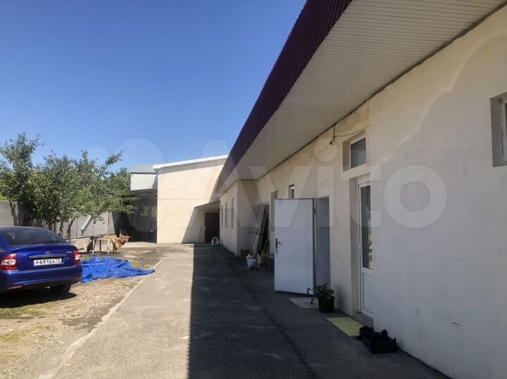 Дом 500 м² на участке 8 сот.