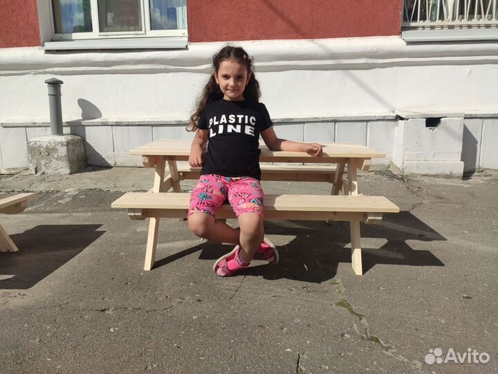 Стол с лавками детский
