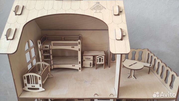 Домик кукольный