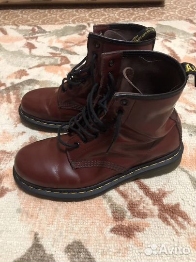 Ботинки Dr. Martens Cherry Red
