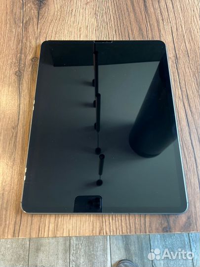 iPad Pro 12.9-inch (4th Generation) Wi-Fi + Cellul
