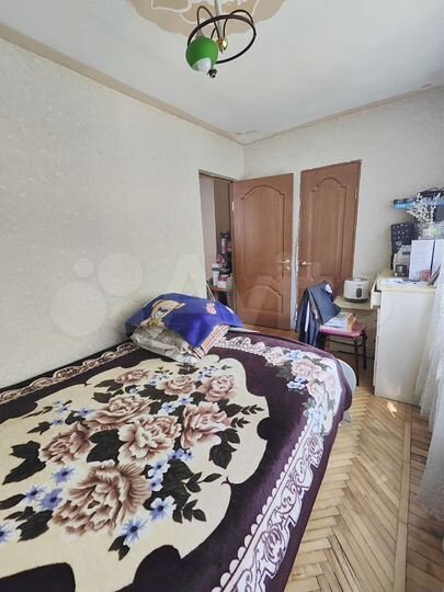 2-к. квартира, 60 м², 1/5 эт.