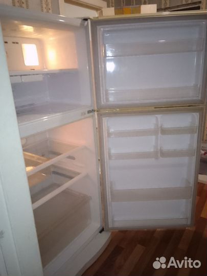 Холодильник