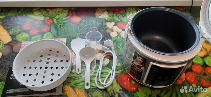 Мультиварка redmond