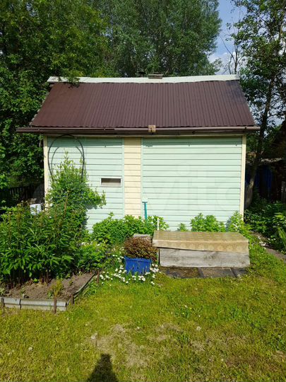 Дом 25 м² на участке 5 сот.