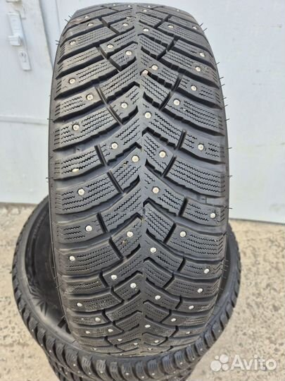 Nexen Winguard WinSpike 3 215/60 R16