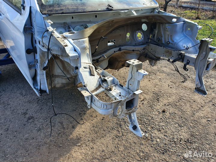 Лонжерон передний L/R peugeot 301