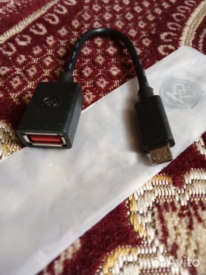 Переходник подойдёт для телефона так и для планшет