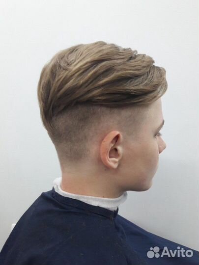 Парикмахер универсал. Мужской и женский мастер