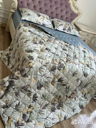 Постельный комплект с одеялом. Евро