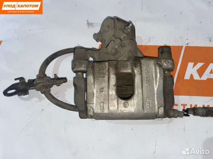 Комплект тормозов (Диски и суппорта) Ford Focus 3