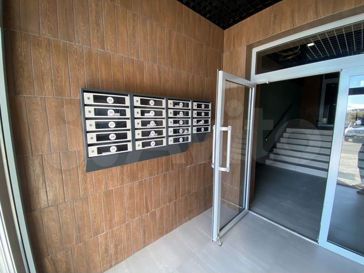 3-к. квартира, 107 м², 1/5 эт.