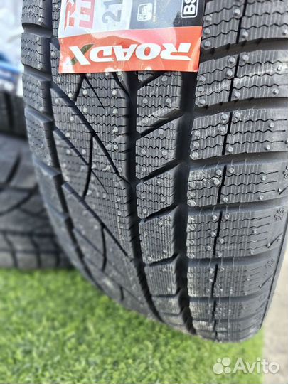 RoadX RX Frost WU01 215/55 R17