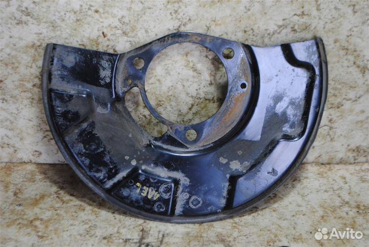 Щиток тормозного диска левый Kyron Actyon Sports