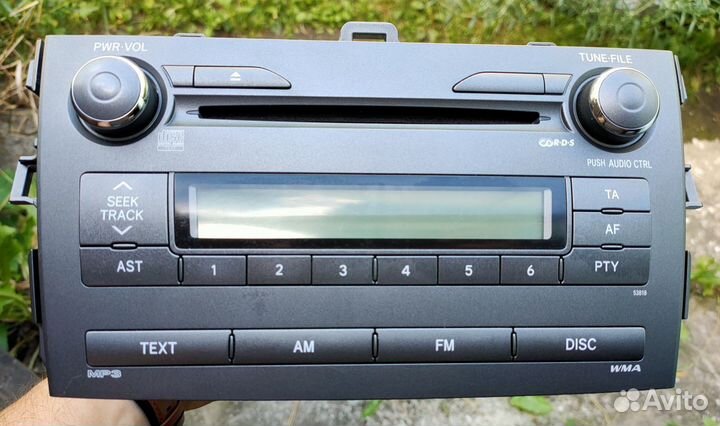 Головное устройство Тойота королла 150