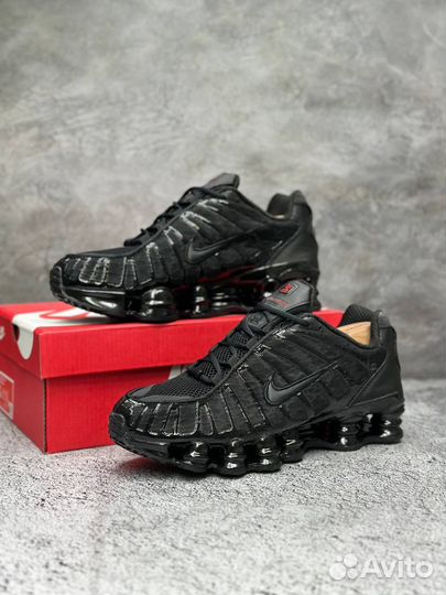 Кроссовки Nike Air Max Shox
