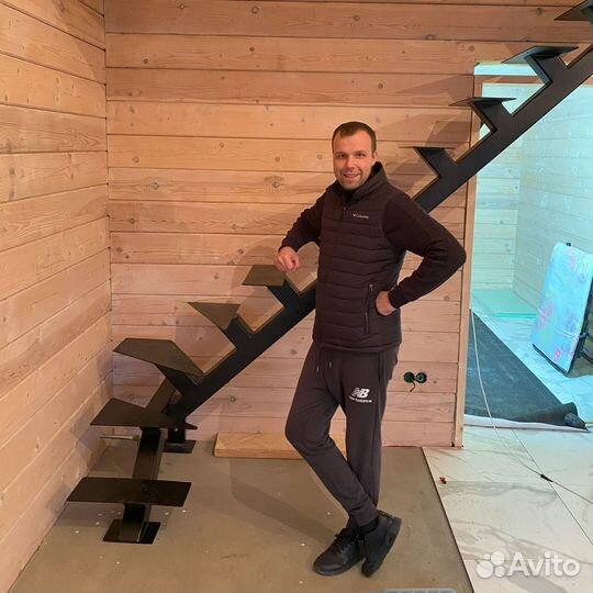 Лестница металлическая от производителя Изготовлен