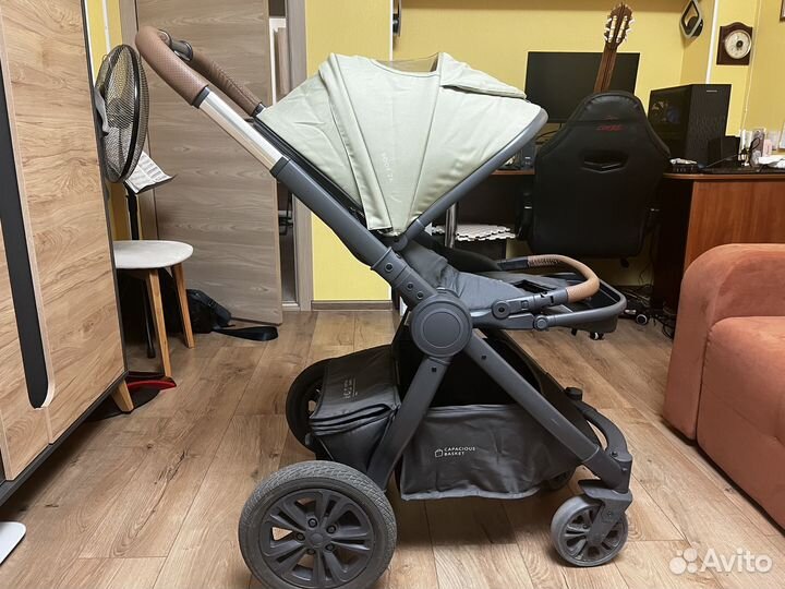 Коляска Happy Baby mommer PRO 2 в 1