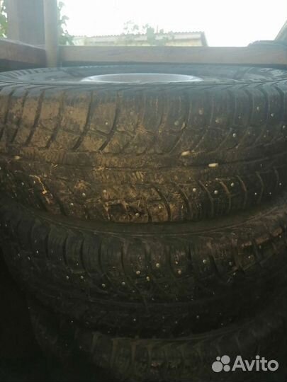 Matador MP 30 Sibir Ice 2 205/70 R16