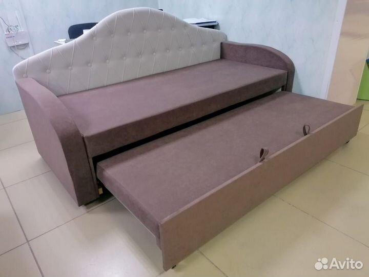 Диван-кровать 