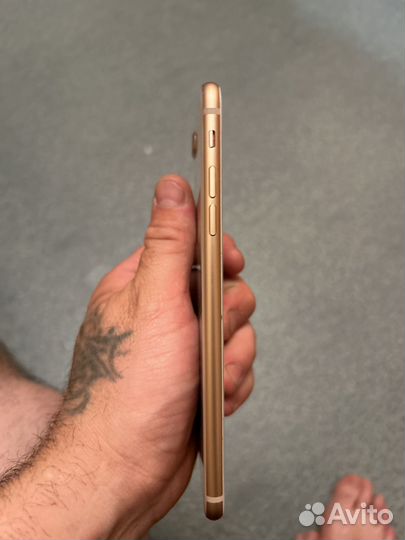 iPhone 8 Plus, 64 ГБ