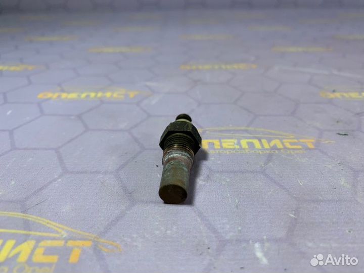 Датчик температуры двигателя Opel Vectra A