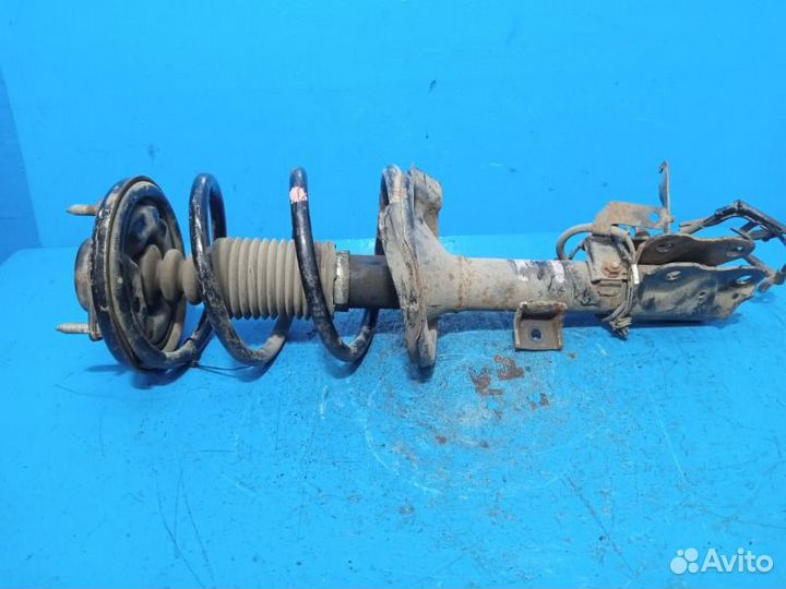 Амортизатор передний правый Mitsubishi Outlander