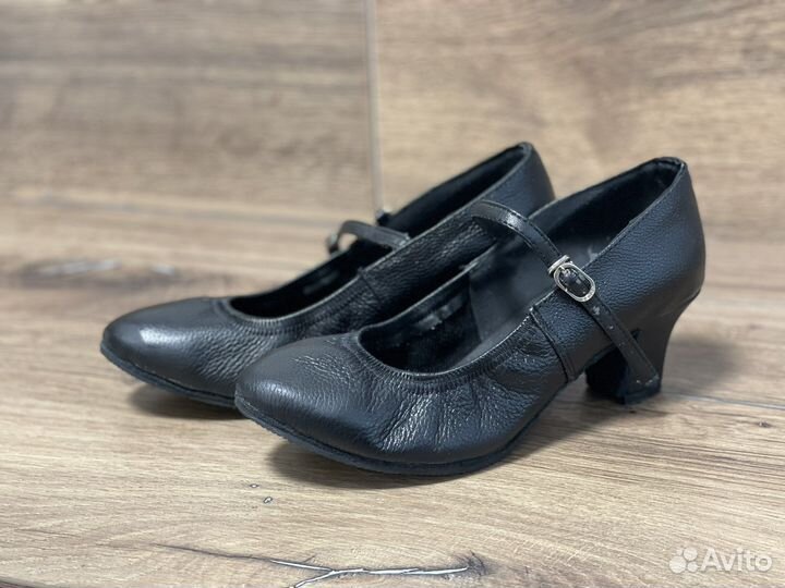 Обувь для танцев