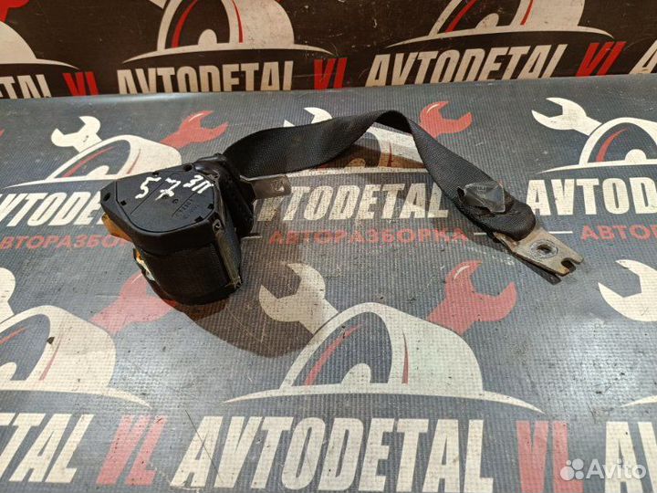 Ремень безопасности задний правый Ford Mondeo 3