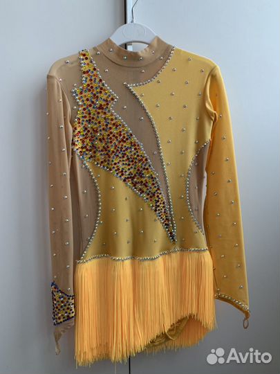 Платье для выступления (фигурное катание)