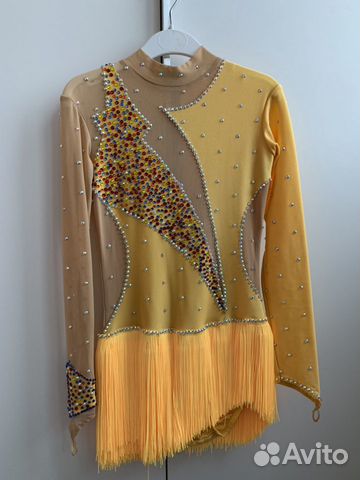 Платье для выступления (фигурное катание)