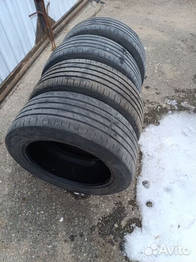 Continental ContiPremiumContact 215/50 R17