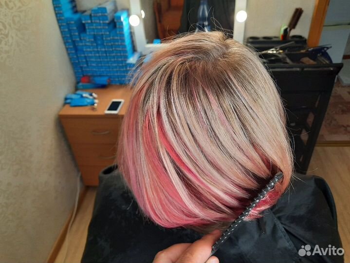 Парикмахер, колорист, стилист