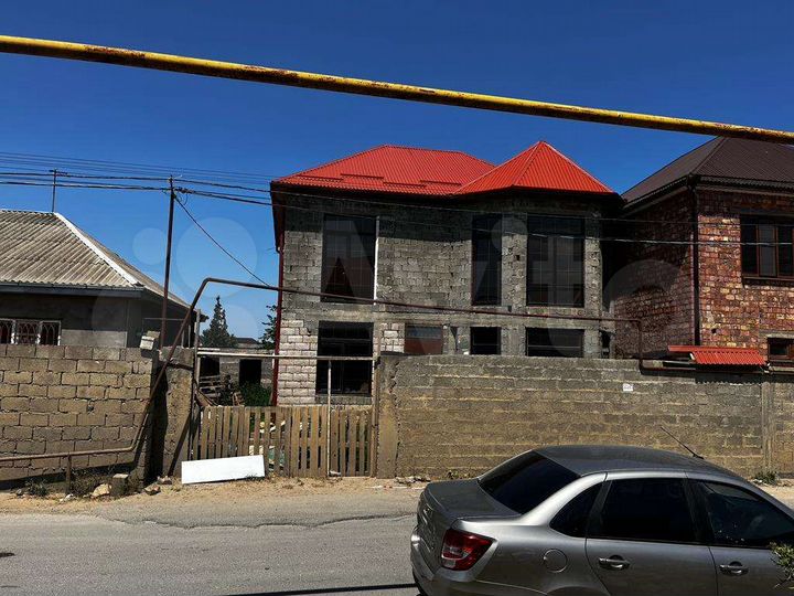 Дом 160 м² на участке 1,8 сот.