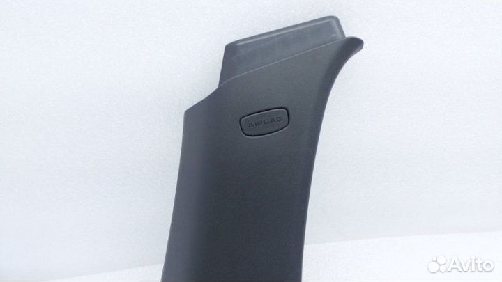 Б/У Обшивка стойки Состояние отличное, оригинал