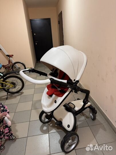 Коляска mima xari 3 в 1