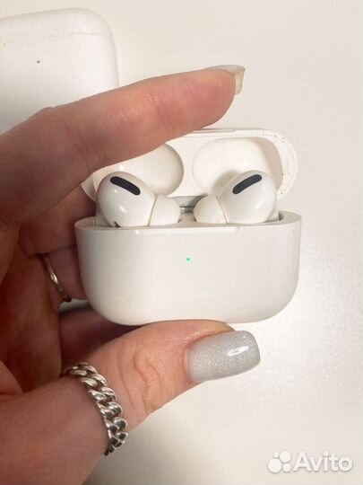 Apple airpods